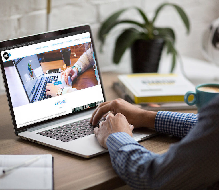 création de site internet add com